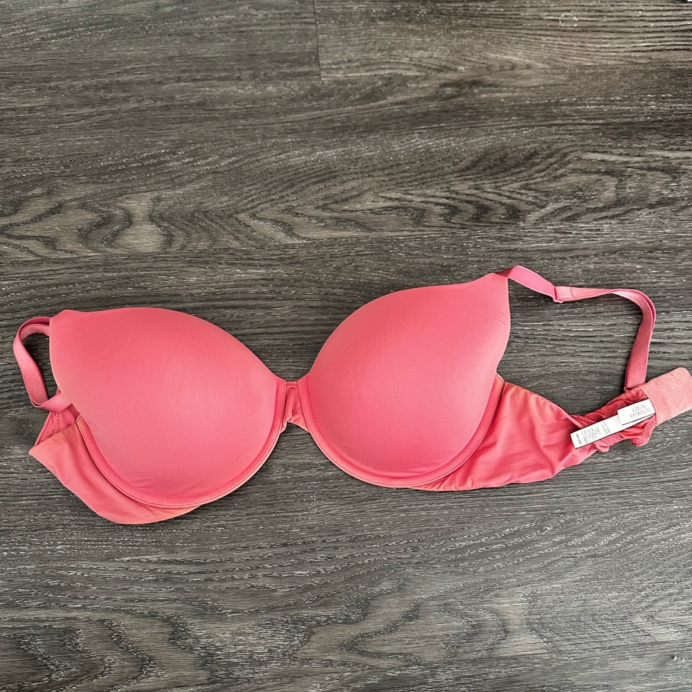 Victoria’s Secret bra